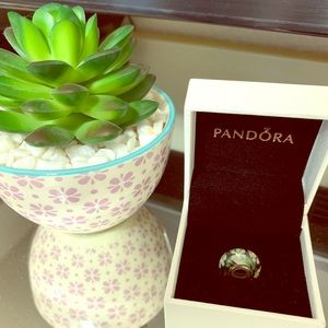Pandora Murano Glass white daisy charm